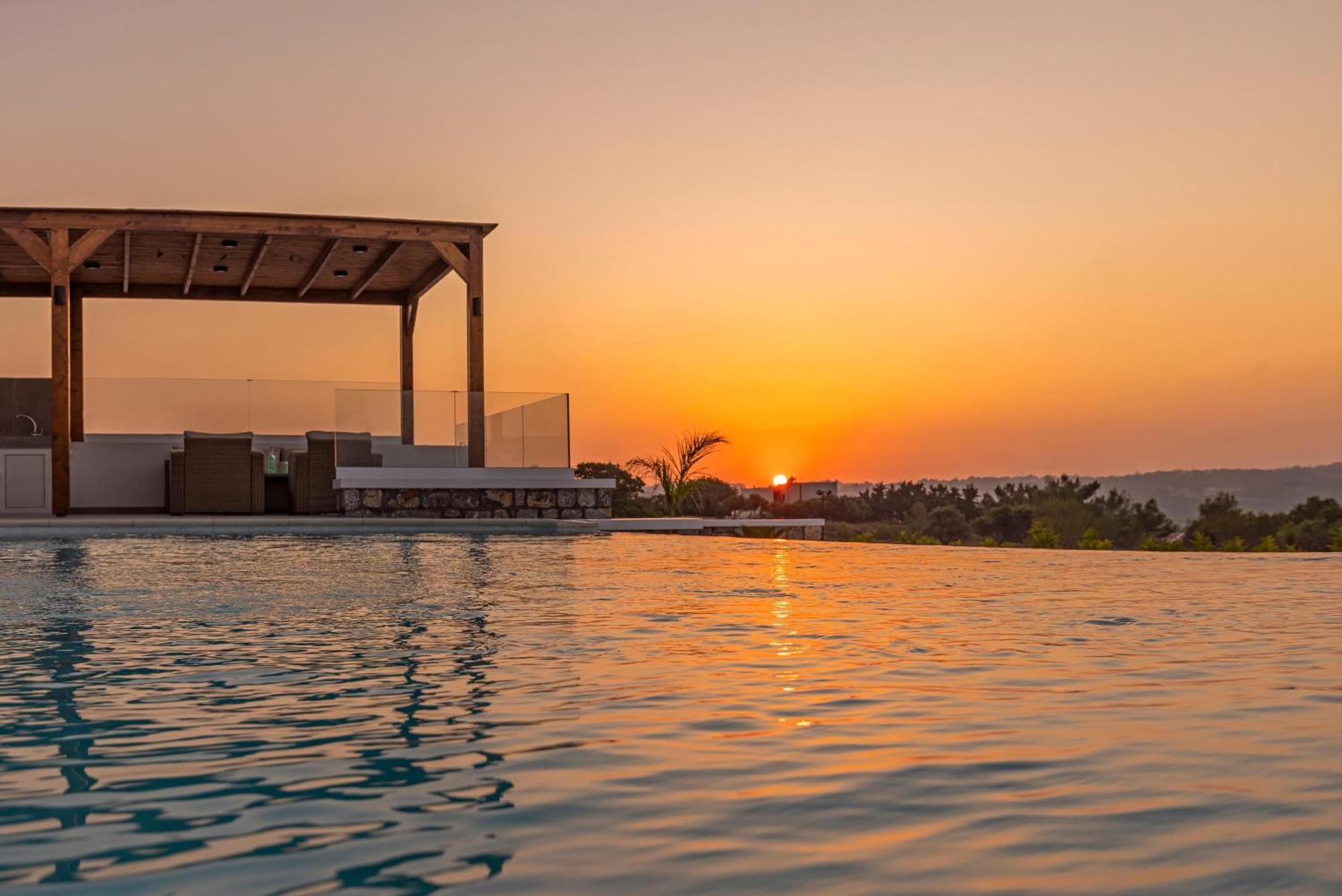 Mont Fleury Resort Коскину Экстерьер фото